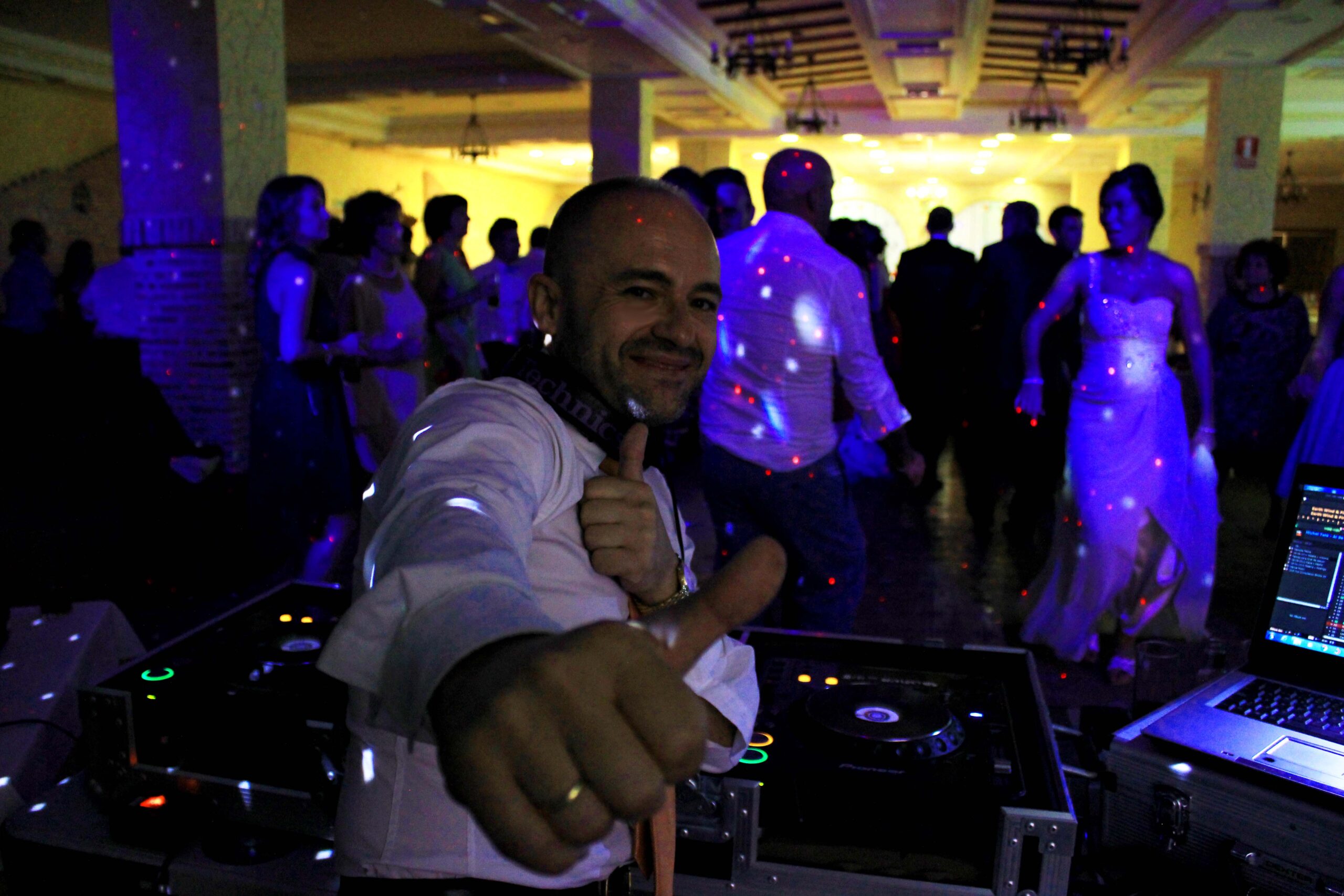 Alquiler de discotecas Alquiler de discotecas