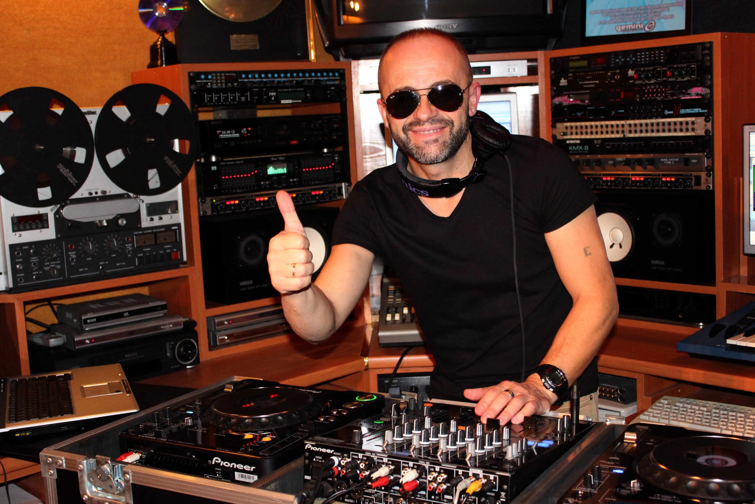 Alquiler de discotecas Alquiler de discotecas